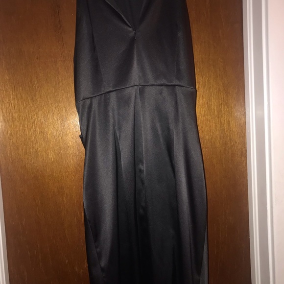 Black cocktail dress - Picture 3 of 3